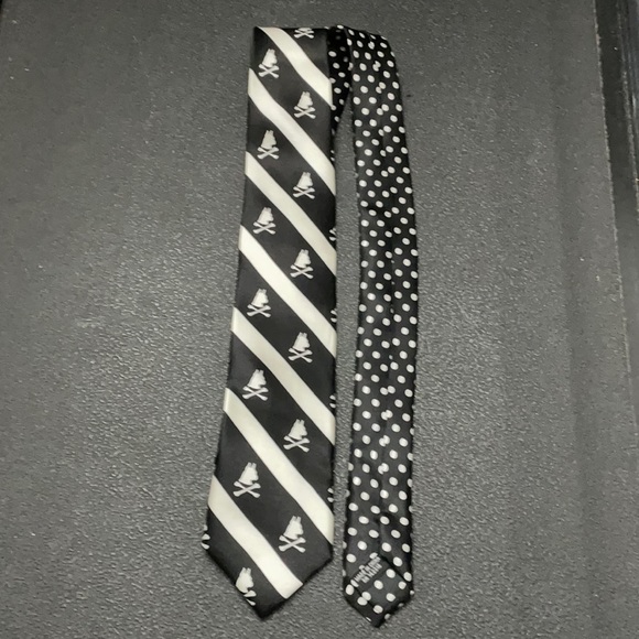 Nick Graham tie - Picture 3 of 5